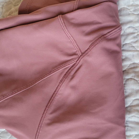 NWOT - Lululemon Sz 10 - Picture 8 of 8